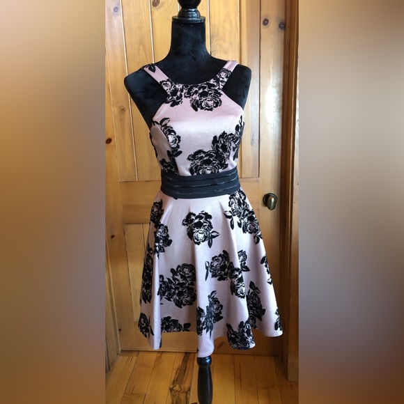 Formal Dress by City Studio, Dusty Pink & Black Floral (7) - Picture 3 of 17